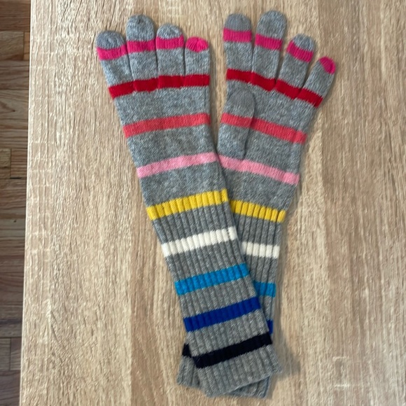 GAP Colorful Gloves - Picture 1 of 3